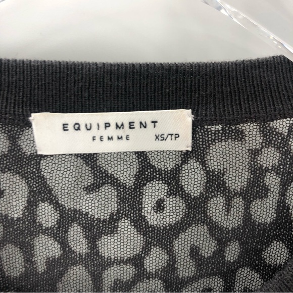 Equipment Pullover Grey Long Sleeve with Crew Neck Semi sheer Womens XS - Picture 2 of 8